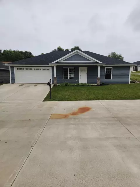 1537 Eagle St #10, Bellefontaine, OH 43311