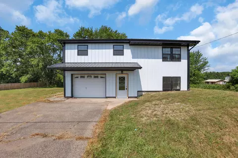 26563 Tarlton Adelphi Rd, Laurelville, OH 43135