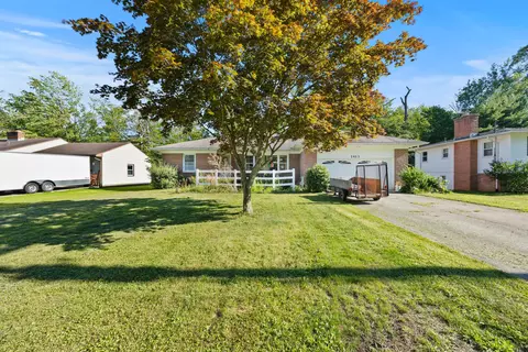 1413 Frederick Ct, Mansfield, OH 44906