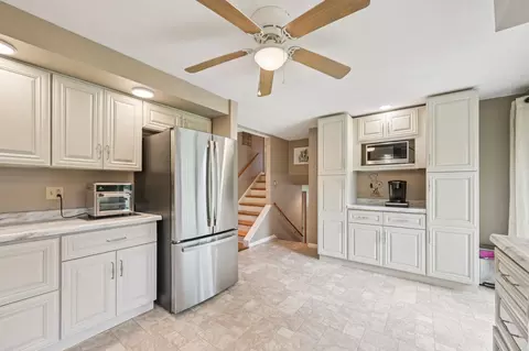 3152 Sherwood Park Dr, Springfield, OH 45505 photo 8