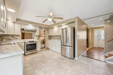 3152 Sherwood Park Dr, Springfield, OH 45505 photo 11