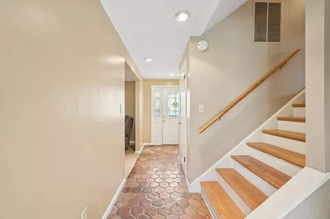 3152 Sherwood Park Dr, Springfield, OH 45505 photo 12