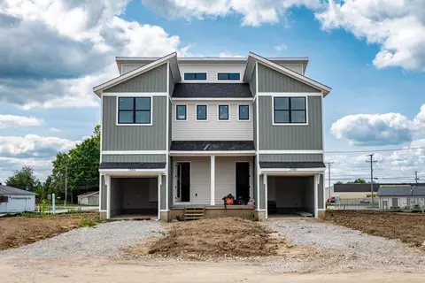 2486 Mallard Point Ln, Millersport, OH 43046