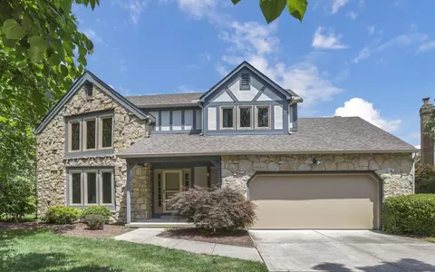5900 Saint Fillans Ct E, Dublin, OH 43017