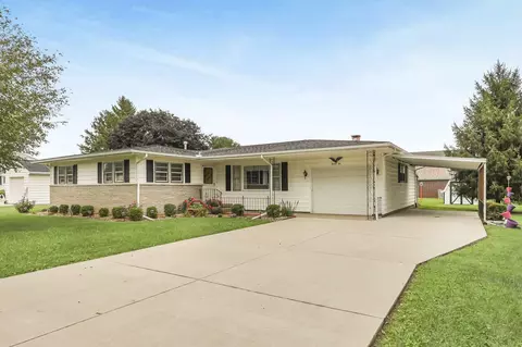 26 Dorsey Mill Rd E, Heath, OH 43056