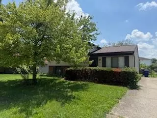 5853 Glennon Dr, Galloway, OH 43119
