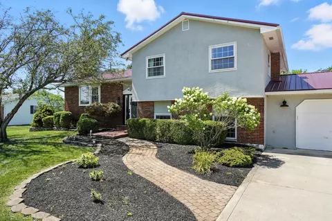 8520 Carter Rd, Hilliard, OH 43026