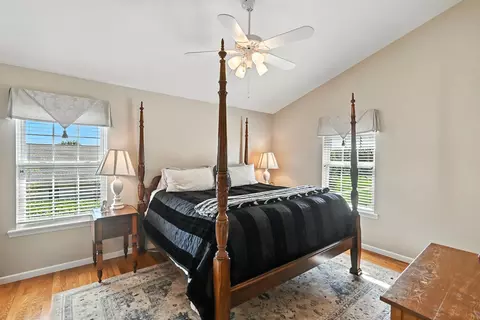 Bedroom - 16 Eagle Dr, Mount Vernon, OH 43050 photo 1 of 3