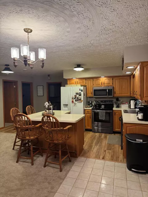 24975 Coshocton Rd, Howard, OH 43028 photo 16
