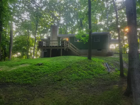 24975 Coshocton Rd, Howard, OH 43028 photo 6