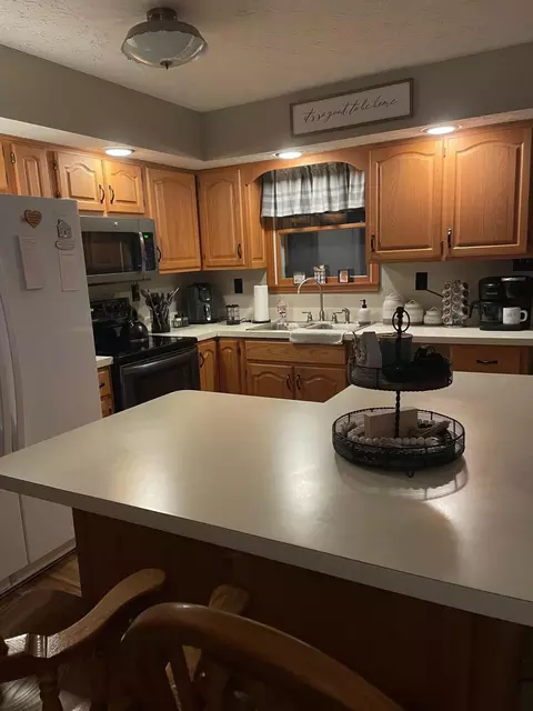 24975 Coshocton Rd, Howard, OH 43028 photo 19
