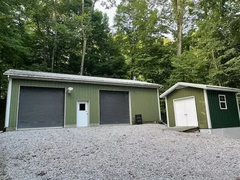 24975 Coshocton Rd, Howard, OH 43028 photo 5