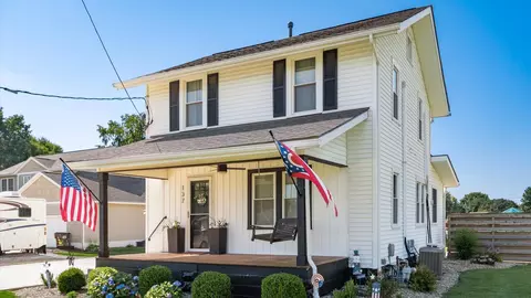 137 N Vernon Ave, Newark, OH 43055