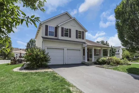 1453 Palay Dr, Grove City, OH 43123