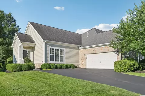 7670 Golden Wheat Ln, Westerville, OH 43082
