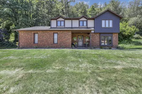 1475 Londondale Pkwy, Newark, OH 43055