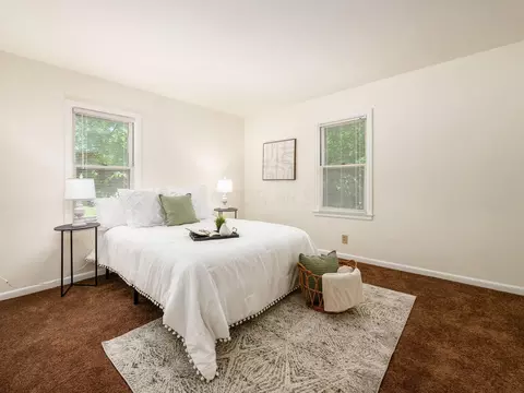 Bedroom - 434 E Fair Ave, Lancaster, OH 43130 photo 2 of 4