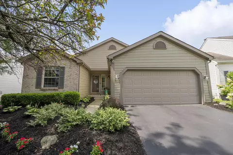 2185 Yagger Bay Dr, Hilliard, OH 43026