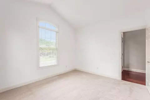 7841 Breen Cir, Dublin, OH 43016 photo 12