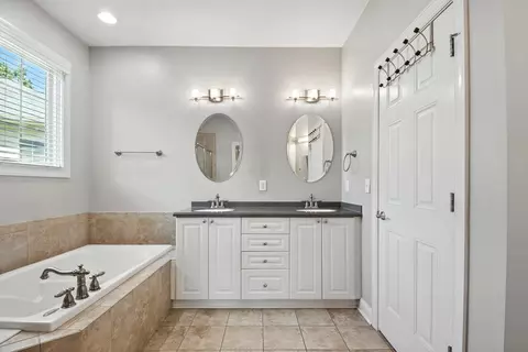 7841 Breen Cir, Dublin, OH 43016 photo 15