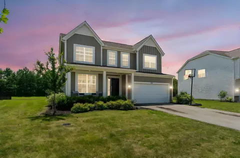 4162 Pyke Dr, Powell, OH 43065