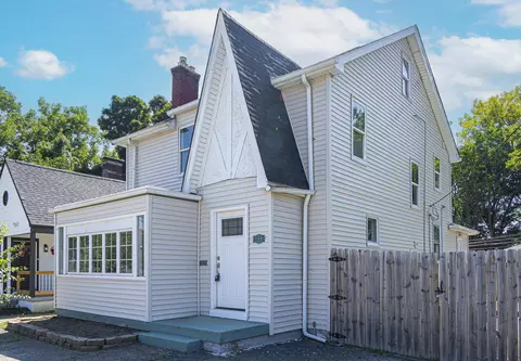1777 Lockbourne Rd, Columbus, OH 43207