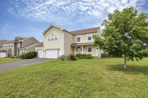 128 Parkdale Dr, Johnstown, OH 43031
