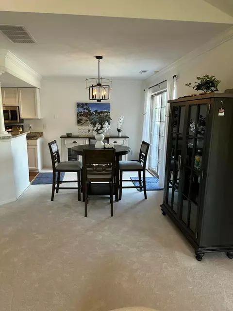 3862 Sandstone Cir, Powell, OH 43065