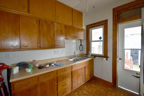 255 Eldon Ave, Columbus, OH 43204 photo 11