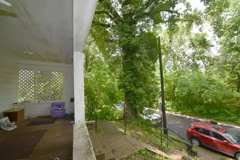 255 Eldon Ave, Columbus, OH 43204 photo 5