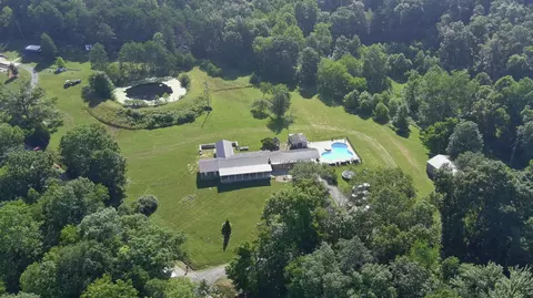 2840 Henley Comstock Rd, Otway, OH 45657