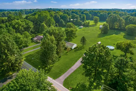 4623 York Rd SW, Pataskala, OH 43062