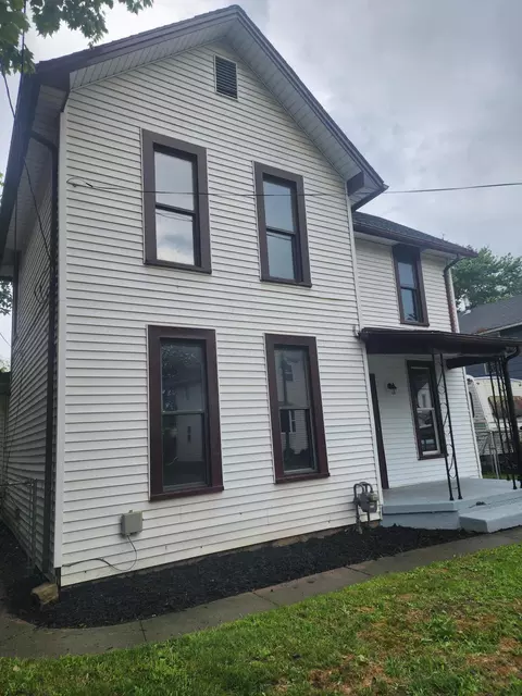 105 Fleek Ave, Newark, OH 43055