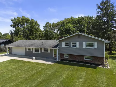 3705 Schirtzinger Rd, Hilliard, OH 43026