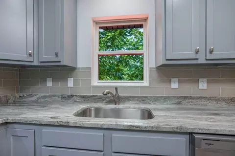 Kitchen - 928 Rutter Ave, Lancaster, OH 43130 photo 6 of 6