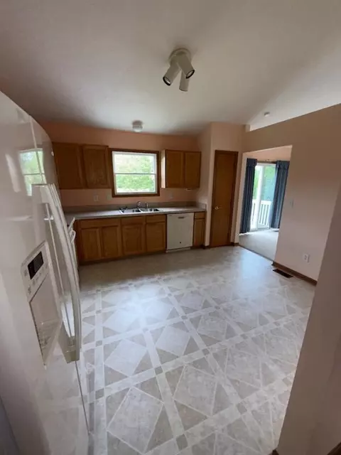 5550 Stevens Dr, Orient, OH 43146 photo 7