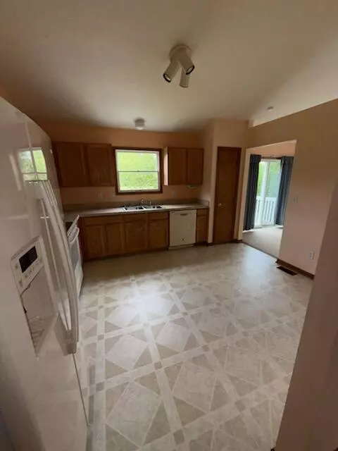 5550 Stevens Dr, Orient, OH 43146 photo 8