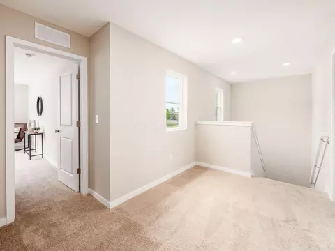 429 Postle Blvd, Columbus, OH 43228 photo 12