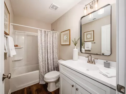429 Postle Blvd, Columbus, OH 43228 photo 23