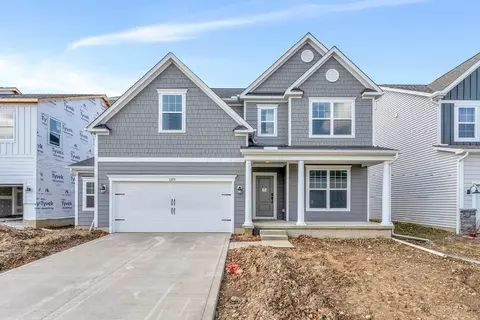 189 Mahogany Dr, Lewis Center, OH 43035