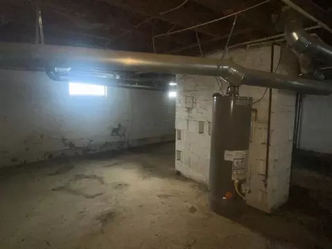 920 E 5th Ave, Columbus, OH 43201 photo 13