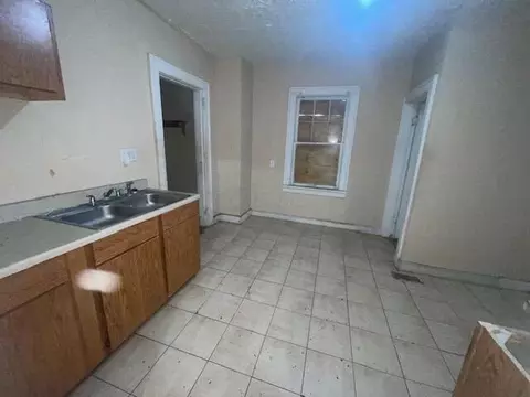 920 E 5th Ave, Columbus, OH 43201 photo 5