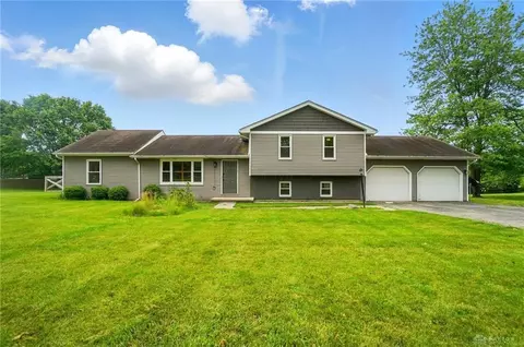 3682 Abbey Ln, Mechanicsburg, OH 43044