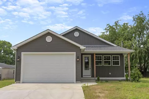 1651 Hillcrest Ave, Obetz, OH 43207