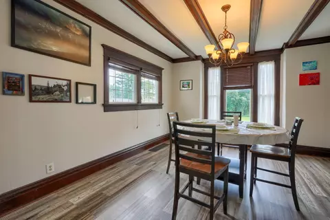 Dining - 102 N Bennett Ave, Jackson, OH 45640 photo 2 of 3