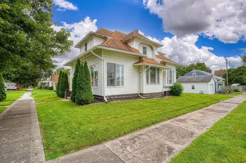 102 N Bennett Ave, Jackson, OH 45640