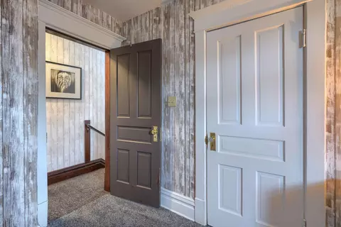 Entry Way - 102 N Bennett Ave, Jackson, OH 45640 photo 7 of 7