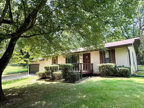 93 Crabapple Ct, Howard, OH 43028