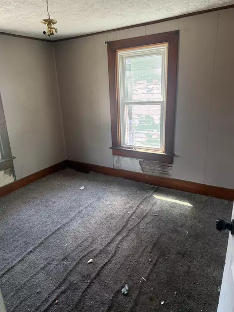 232 Wallace St, Marion, OH 43302 photo 8