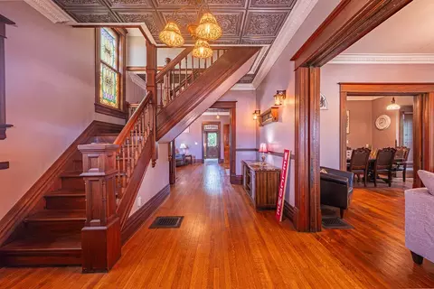 554 Delaware Ave, Marion, OH 43302 photo 3